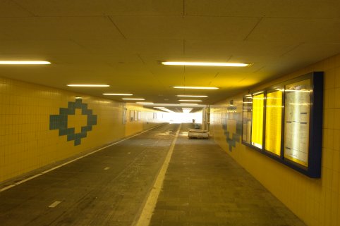 Onhandig tunneltje naar perrons