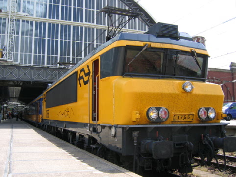 trein 936