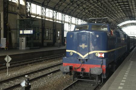 Loc 1202 op station Haarlem