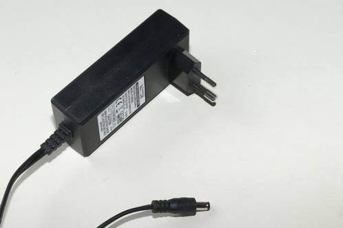 The Enerpower (Fuyuang) FY0853000 lithium ion charger