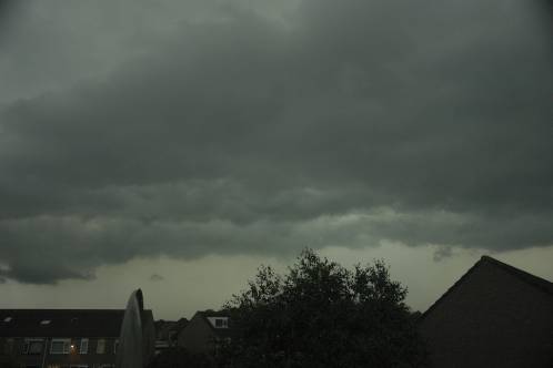 Wind neemt toe en regen nadert