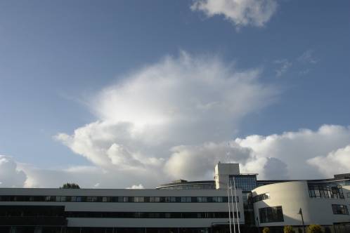 regenbui 'boven' stadhuis