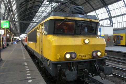 Loc 1841 maakt aanstalten om af te rangeren